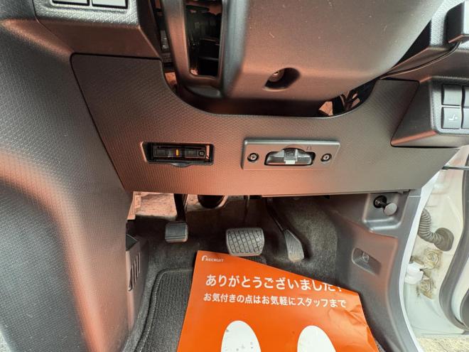 タントTANTO CUSTOM 4WD　X (禁煙車）ワンオーナー　寒冷地仕様　ワンタッチ両パワースライドドア　エンジンスタータ　ブルートースフルセブナビ　バックカメラ　ドラレコ　ハーフレザーシート　ETC　LED シートヒーター　夏タイヤ付　エンジンオイル交換 4WD 660 5Dr