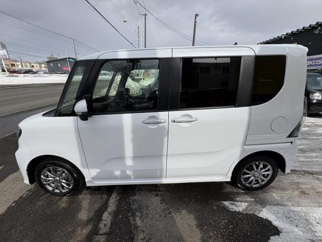 タントTANTO CUSTOM 4WD　X (禁煙車）ワンオーナー　寒冷地仕様　ワンタッチ両パワースライドドア　エンジンスタータ　ブルートースフルセブナビ　バックカメラ　ドラレコ　ハーフレザーシート　ETC　LED シートヒーター　夏タイヤ付　エンジンオイル交換 4WD 660 5Dr