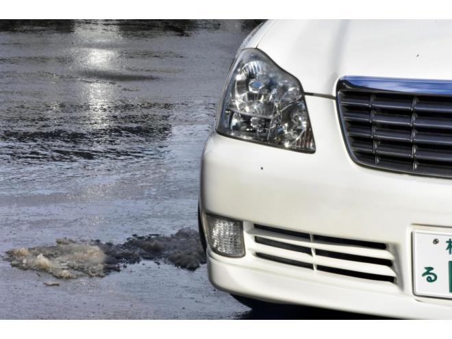 クラウンロイヤルエクストラQパッケージ　４ＷＤ　フルエアロ　アスリート用１８インチアルミ　シートカバー