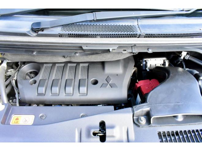 デリカD:5　4WD　G　本州仕入　シャモニー仕様　TAROUSセレクション　ブラックアウトパッケージ