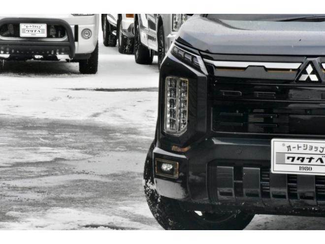 デリカD:5　26型　4WD　P　TAROUSセレクション　未使用車　S-AWC　8インチ液晶メーター　全方位カメラ　