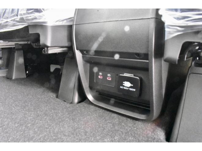 デリカD:5　26型　4WD　P　TAROUSセレクション　未使用車　S-AWC　8インチ液晶メーター　全方位カメラ　