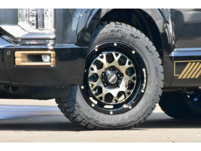 デリカD:5　26型　4WD　P　TAROUSセレクション　未使用車　S-AWC　8インチ液晶メーター　全方位カメラ　