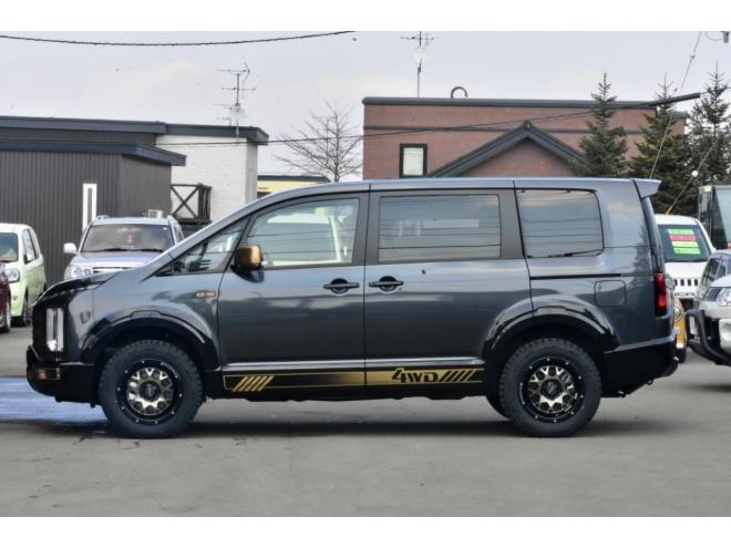 デリカD:5　26型　4WD　P　TAROUSセレクション　未使用車　S-AWC　8インチ液晶メーター　全方位カメラ　