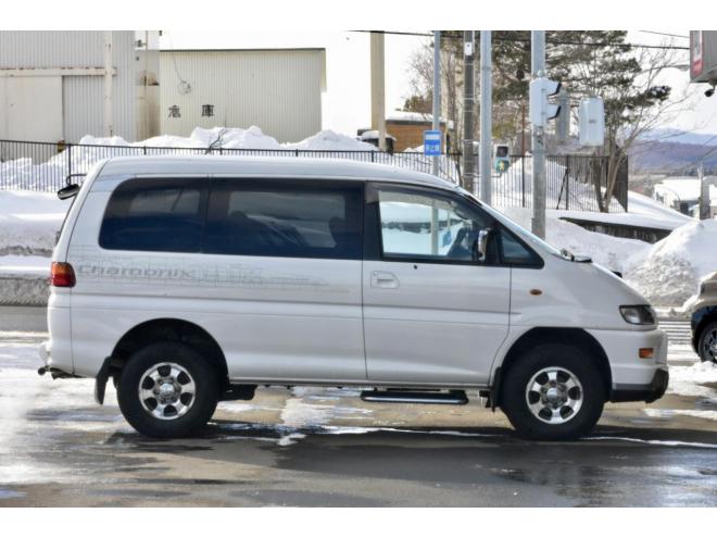 デリカスペースギア　4WD　シャモニー　本州仕入　後期モデル・丸フォグ　ハイルーフ　寒冷地特別仕様車