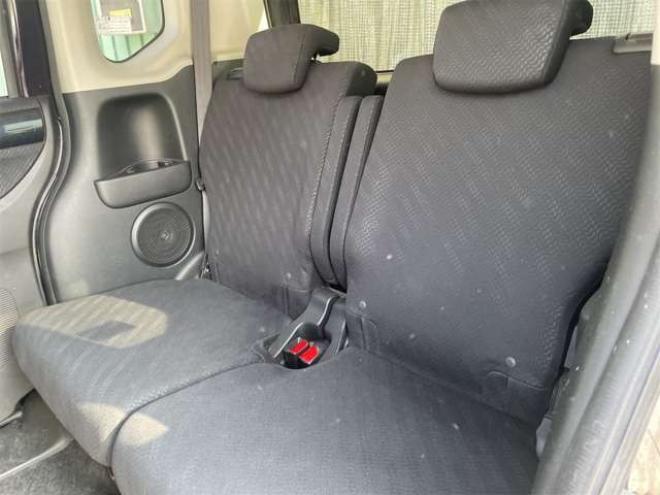 N-BOXカスタムG ターボパッケージ 4WD　クルコン　ターボ　両面Pドア　エンスタ　ナビ　ETC 660