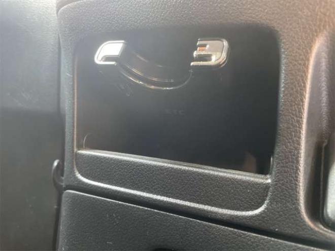 N-BOXカスタムG ターボパッケージ 4WD　クルコン　ターボ　両面Pドア　エンスタ　ナビ　ETC 660