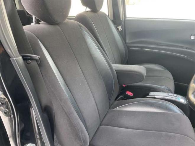 タントエグゼ カスタムRS 4WD　新在 庫限　定値　下中　早　い者勝ち 660