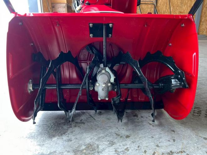 除雪機ホンダ　HSS970ｎ！52HR！