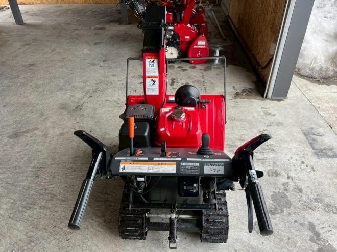 除雪機ホンダ　HSS970ｎ！52HR！