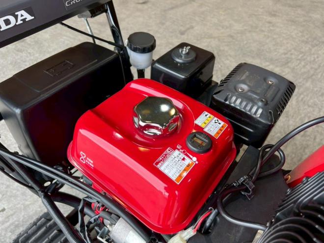 除雪機ホンダ　HSS760n（JX）クロスオーガー