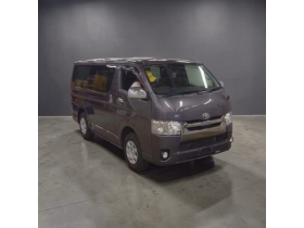 ハイエースバン　5型スーパーGL ダークプライム2 ディーゼルターボ 本州車 寒冷地仕様 ナビTV バックカメラ 両側スライドドア リアヒータークーラー セーフティーセンス 車検新規 12ヶ月点検整備済 保証付！ 4WD 2700 5Dr