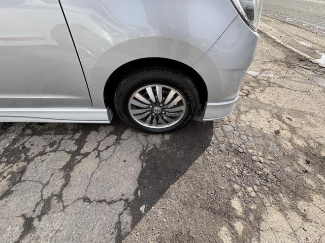 ソリオSORIO 4WD S　寒冷地仕様　両側パワースライドドア　HID ＶＳＣ　純正エアロ　リアスポ　Bluetoothフルセグナビ　バックカメラ　　エンジンスターター　アルミ　スタットレスＶＲＸ３　夏タイヤ付　エンジンオイル交換　禁煙車 4WD 1200 ５Dr