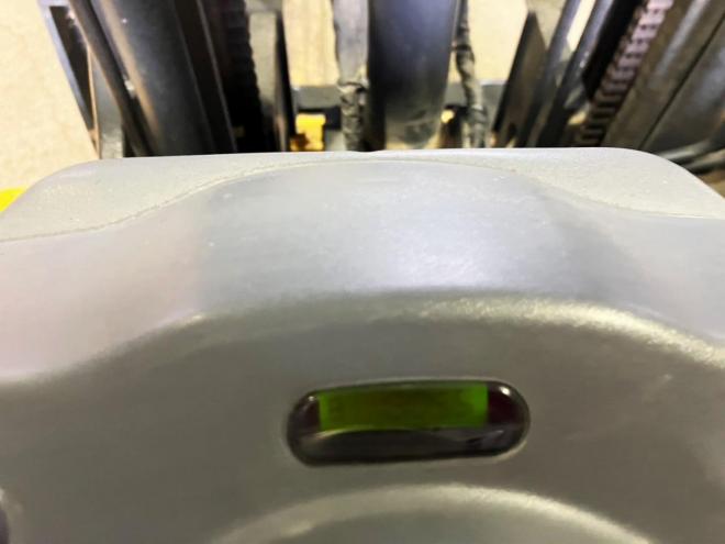 フォークリフトコマツ　中古　FD25T-16　建機