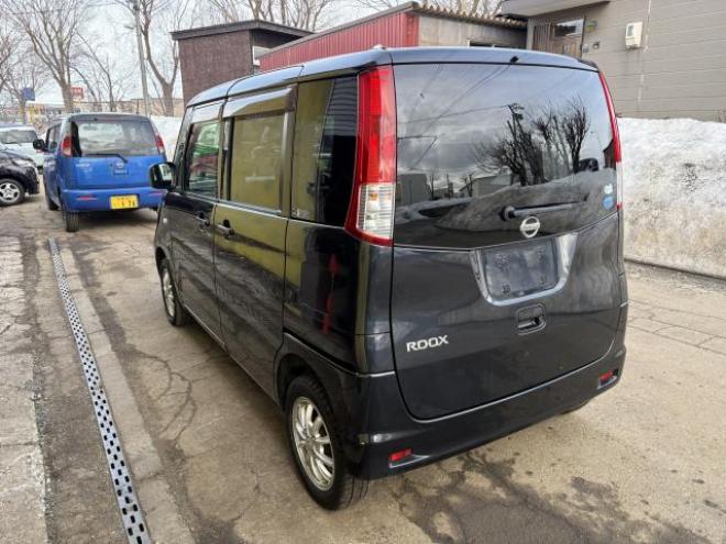 ルークス（店長おすすめコミコミ車）E 4WD 660 5Dr