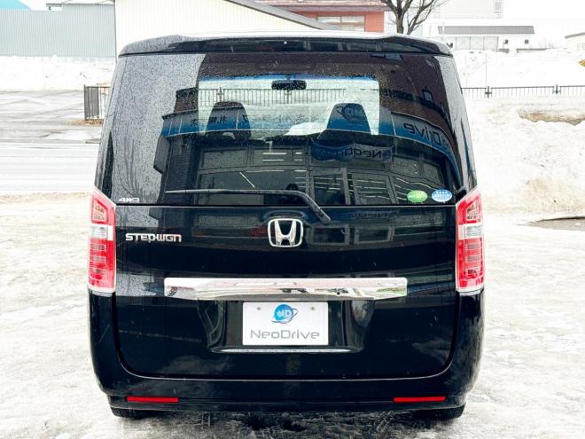 ステップワゴン2.0Gコンフォート セレクション 4WD　ローンが不安な方＜優遇ローン＞寒冷地仕様　両側パワースライドドア　純正ナビ　 4WD
