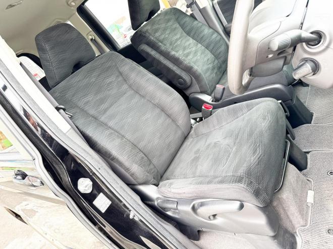 ステップワゴン2.0Gコンフォート セレクション 4WD　ローンが不安な方＜優遇ローン＞寒冷地仕様　両側パワースライドドア　純正ナビ　 4WD