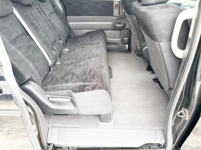 ステップワゴン2.0Gコンフォート セレクション 4WD　ローンが不安な方＜優遇ローン＞寒冷地仕様　両側パワースライドドア　純正ナビ　 4WD