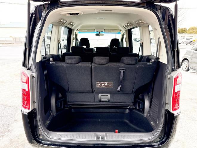 ステップワゴン2.0Gコンフォート セレクション 4WD　ローンが不安な方＜優遇ローン＞寒冷地仕様　両側パワースライドドア　純正ナビ　 4WD