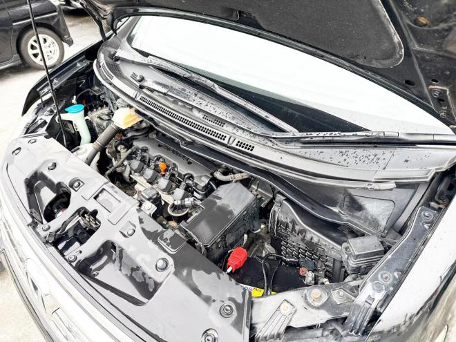 ステップワゴン2.0Gコンフォート セレクション 4WD　ローンが不安な方＜優遇ローン＞寒冷地仕様　両側パワースライドドア　純正ナビ　 4WD