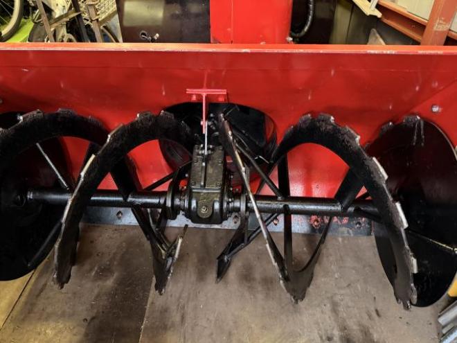 除雪機ヤナセ11-26HSTディゼル