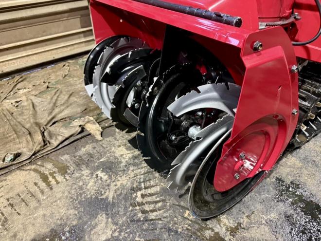 除雪機極上！ホンダ HSS1370i ハイブリッド 13馬力家庭用除雪機 クロスオーガ