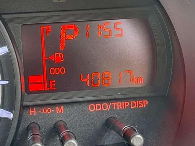 ムーヴL 4WD　アイドリングストップ　シートヒーター　ABS　横滑り防止装置　キーレス　エアコン　パワーウィンドウ　パワステ　寒冷地仕様 660