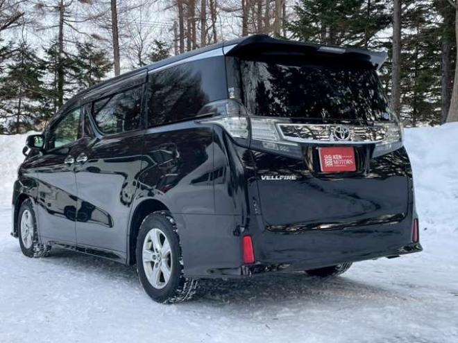 ヴェルファイア2.5 Z Gエディション 4WD　クルーズコントロール　アイドリングストップ　ABS　エアコン　パワステ　パワーウィンドウ　スマートキー　キーレス　オットマン　電動シート　3列シート　両側電動スライドドア　アルミホイール　MTモード 2500