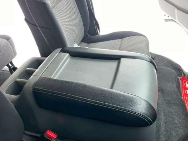 キャラバンNV350 2.5 プレミアムGX ロングボディ ディーゼルターボ 4WD　ETC　ベットキット　スマートキー　キーレス　パワーウィンドウ　ABS　エアコン　パワステ　盗難防止装置　両側スライドドア 2500