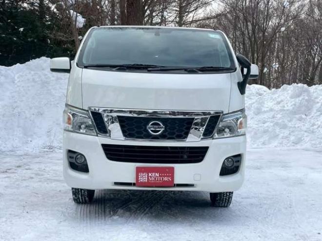 キャラバンNV350 2.5 プレミアムGX ロングボディ ディーゼルターボ 4WD　ETC　ベットキット　スマートキー　キーレス　パワーウィンドウ　ABS　エアコン　パワステ　盗難防止装置　両側スライドドア 2500