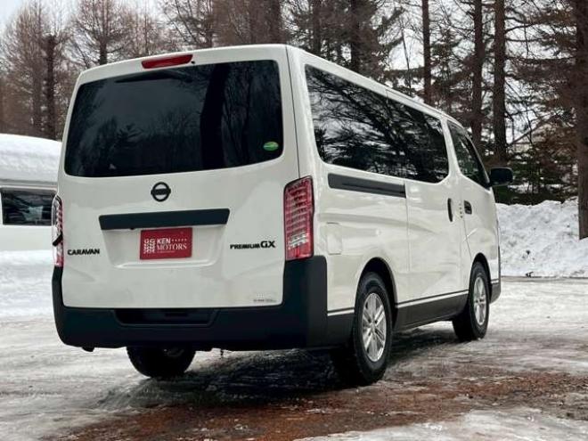 キャラバンNV350 2.5 プレミアムGX ロングボディ ディーゼルターボ 4WD　エンジンスターター　社外11インチナビ　バックカメラ　ETC　ワンオーナー　左側電動スライドドア　社外アルミ　パワーウィンドウ　パワステ　後席モニター　ABS　キーレスエントリー　衝突被害軽減ブレーキ 2500