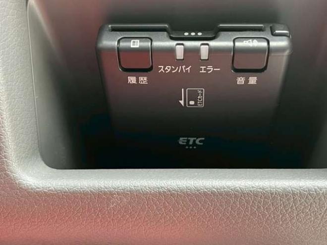 キャラバンNV350 2.5 プレミアムGX ロングボディ ディーゼルターボ 4WD　エンジンスターター　社外11インチナビ　バックカメラ　ETC　ワンオーナー　左側電動スライドドア　社外アルミ　パワーウィンドウ　パワステ　後席モニター　ABS　キーレスエントリー　衝突被害軽減ブレーキ 2500