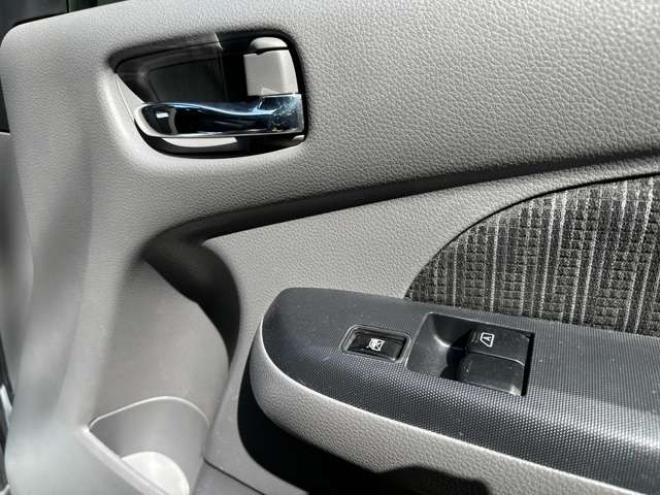 キャラバンNV350 2.5 プレミアムGX ロングボディ ディーゼルターボ 4WD　ナビ/Bカメラ/ETC/プッシュスタート 2500