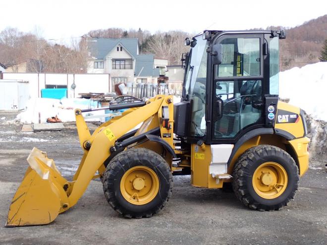 ホイールローダ902C2  スノータイヤ