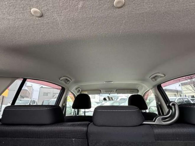 インプレッサスポーツ 1.6 i-L 4WD　SDナビ　Bluetooth　横滑り防止装置　アイドリングストップ　ETC　純正アルミホイール夏　　地デジ 1600