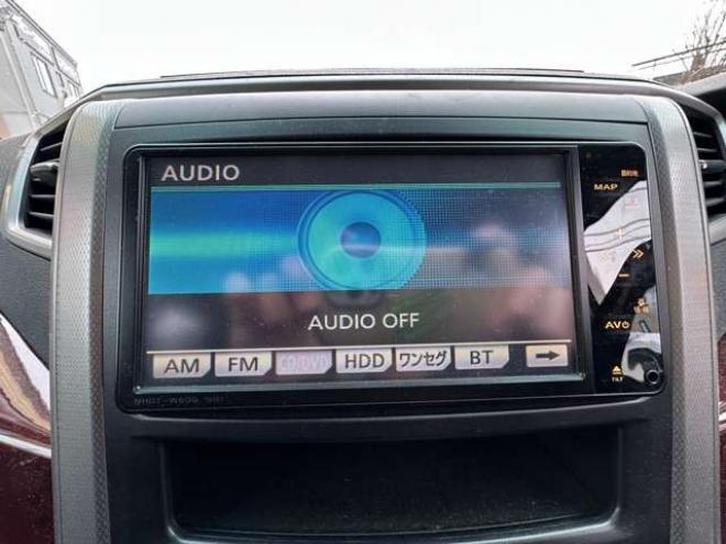 ヴェルファイア2.4 Z 4WD　片側パワースライドドア　Bluetooth　横滑り防止装置　コーナーセンサー　プッシュスタート　ビルトインETC　HDDナビ　ワンセグTV　バックモニター　社外18インチホイール夏 2400