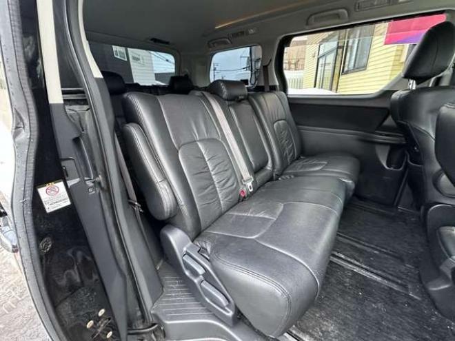 アルファード2.4 240S 4WD　片側パワースライドドア　社外ナビ　地デジ　ビルトインETC　横滑り防止装置　コーナーセンサー　社外19インチアルミホイール夏　プッシュスタート 2400