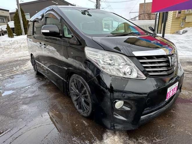 アルファード2.4 240S 4WD　片側パワースライドドア　社外ナビ　地デジ　ビルトインETC　横滑り防止装置　コーナーセンサー　社外19インチアルミホイール夏　プッシュスタート 2400