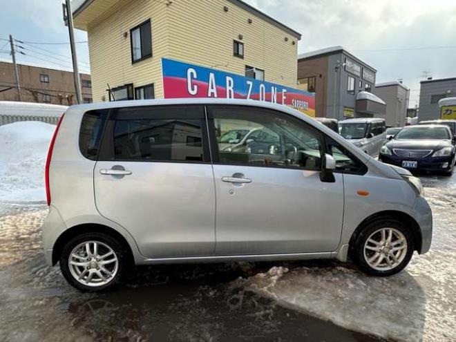 ムーヴL SA 4WD　横滑り防止装置　衝突軽減ブレーキ　純正CDオーディオ　社外アルミホイール夏 660