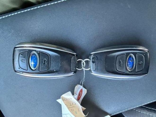 インプレッサスポーツ 2.0 i-L アイサイト 4WD　 2000