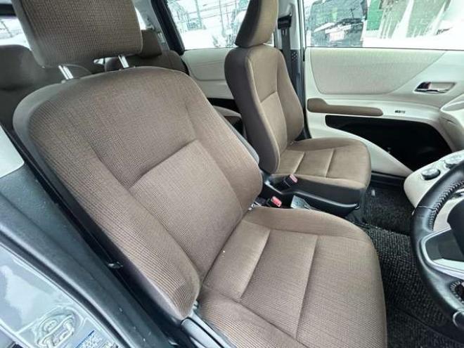 シエンタ1.5 G 4WD　左右電動スライドドア　ビルトインETC　ナビフルセグTVバックモニター　プリクラッシュブレーキ 1500