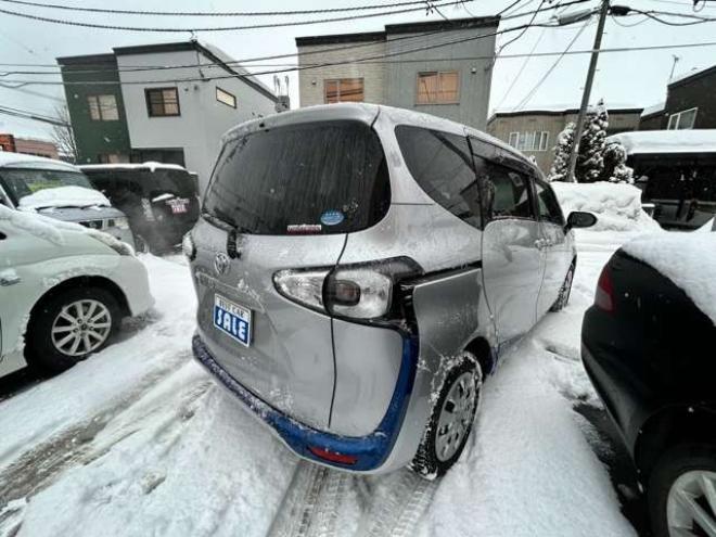 シエンタ1.5 G 4WD　左右電動スライドドア　ビルトインETC　ナビフルセグTVバックモニター　プリクラッシュブレーキ 1500