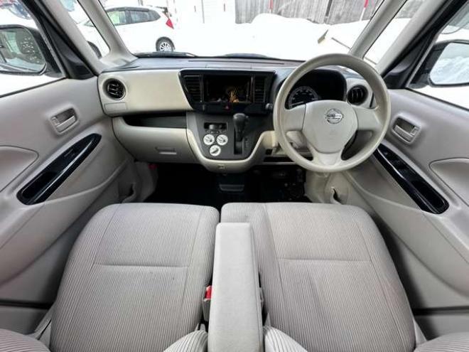 デイズルークスS 4WD　シートシーター　アイドリングストップ　横滑り防止装置　衝突軽減軽減ブレーキ　ETC　スチールホイール冬 660