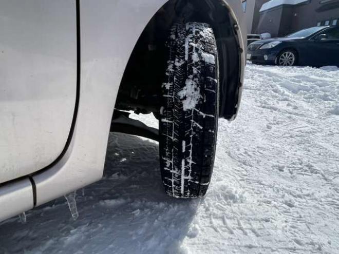 ミラX リミテッド ER 4WD　純正CDオーディオ 660