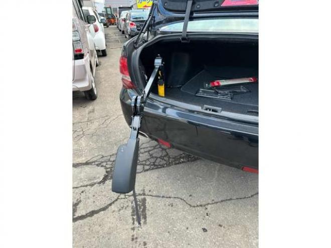 クラウンロイヤル 3.0ロイヤルサルーンi-Fourウェルキャブ全自動助手席回転スライドシート車Bタイプ 4WD　純正ナビ　バックモニター　インテリジェントキー　純正17インチアルミホイール冬　地デジ　プッシュスタート　クルーズコントロール　福祉車輌 3000