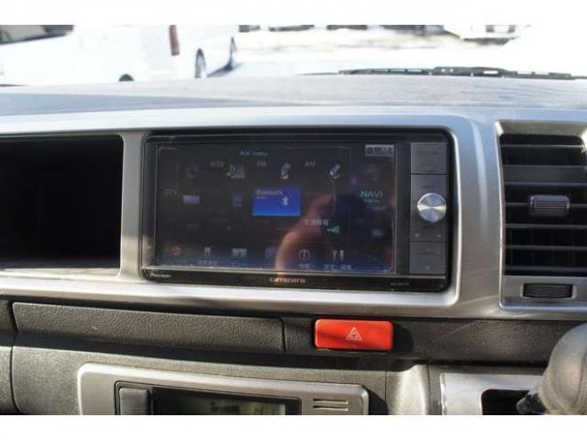 ハイエース2.7 GL ロング ミドルルーフ 4WD　社外メモリーナビTV　バックカメラ　ワークエクストラップ17インチアルミ　415コブラフロントスポイラー　パワースライドドア　LEDヘッドライト　Wエアバック　スマートキー　AC100V 2700