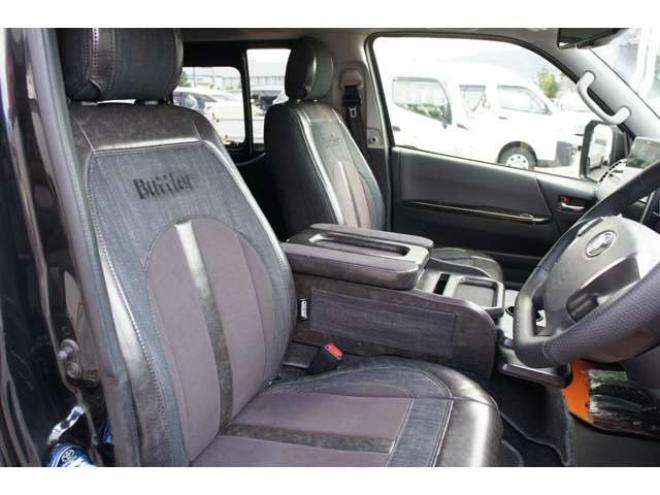 レジアスエース2.8 スーパーGL ダークプライム ロングボディ ディーゼルターボ 4WD　415COBRAオフィシャルコンプリート　ファントムヘッドライトシステム&新作HP-6　18インチホイール&フェイスリフトキット&フルエアロ&フローティングリップ&ローフォルムフェンダー　玄武2インチダウンブロック 2800