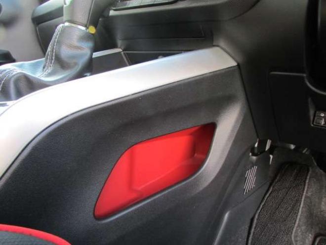 ライズ1.0 Z 4WD　プリクラッシュセーフティー/アイドリングストップ/純正エンジンスターター/純正ナビ/フルセグTV/アラウンドビュー/シートヒーター/ETC 1000