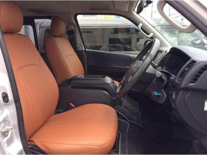 ハイエースバン3.0 スーパーGL ロング ディーゼルターボ 4WD　リアヒーター&クーラー　キーレス　ETC　電動格納ミラー　デュアルエアコン　ベッドキッド　フロントフォグランプ　clarionSDナビ(NXL13)　AUX　Bluetooth　USB　16インチAW 3000