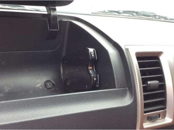 ハイエースバン3.0 スーパーGL ロング ディーゼルターボ 4WD　リアヒーター&クーラー　キーレス　ETC　電動格納ミラー　デュアルエアコン　ベッドキッド　フロントフォグランプ　clarionSDナビ(NXL13)　AUX　Bluetooth　USB　16インチAW 3000